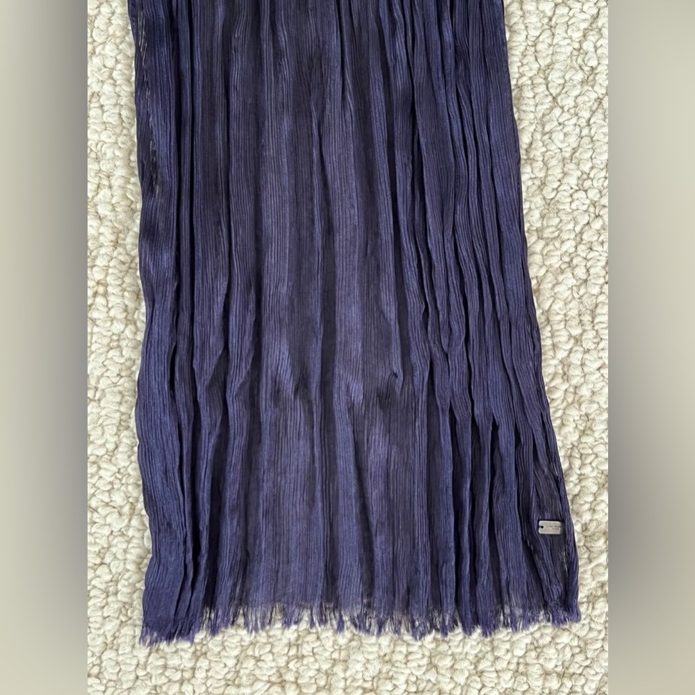 Brand New Saint Laurent Silk Crepe Scarf - Picture 3 of 6